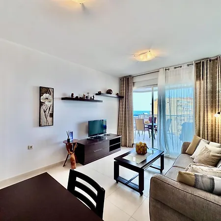 Clubrent Edf Entremares, En 7º Piso 아파트 칼페