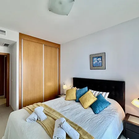 아파트 Clubrent Edf Entremares, En 7º Piso 칼페